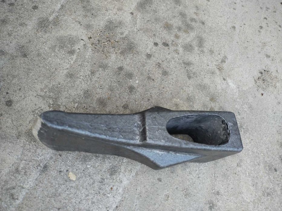 Сокира,топор,колун 2,2кг