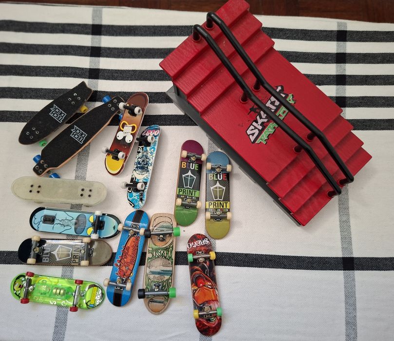 13 mini skates com pista