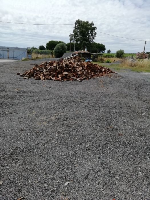 Lenha para lareira e para salamandra