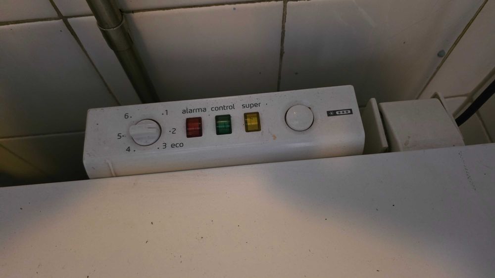 Arca Frigorifica marca BALAY