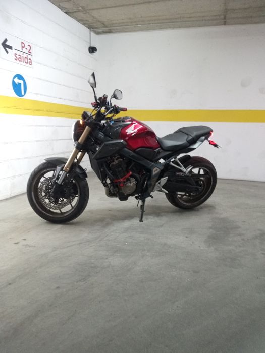 Honda CB 650R 35km  11/2021 9000km