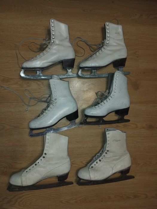 Коньки , ковзани