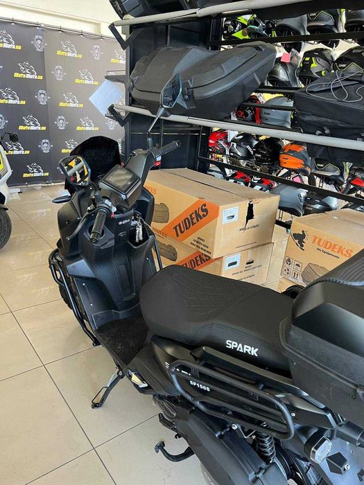 Скутер SPARK SP150S-24