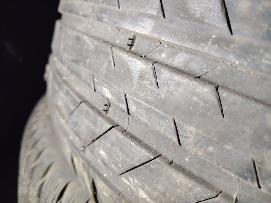 235 55R19 Michelin