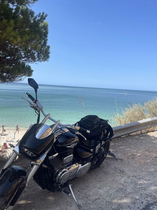 Intruder M800 ano 2012