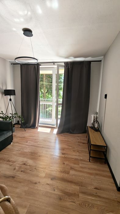 Gotowe do wprowadzenia! Funkcjonalne 2 pokoje, parter z balkonem Jastrzębie-Zdrój, ul. Opolska.