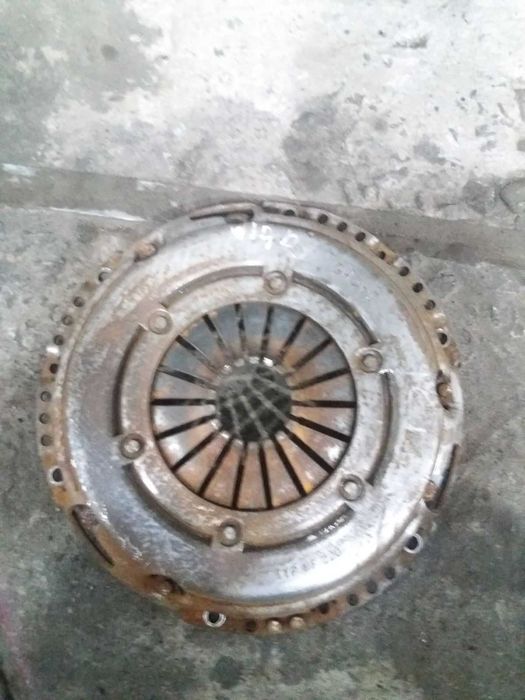 Корзина сцепления  Skoda fabia 3 04c141025d
