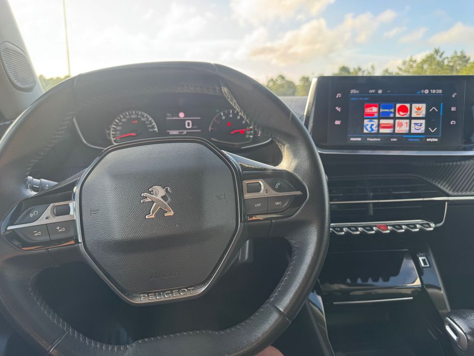 Peugeot 2008 1.5 BlueHDi 110 cv Allure – 2022 – 67.500km