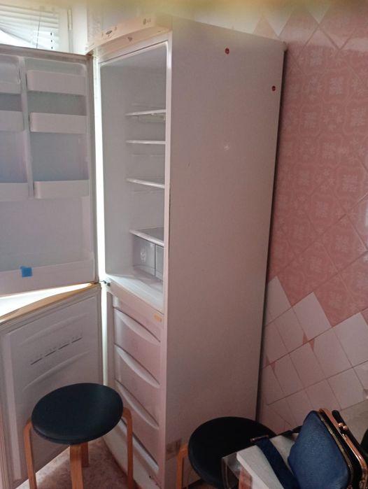 is.Продам 3-к квартиру на ж.м.Солнечный в жилом состоянии.