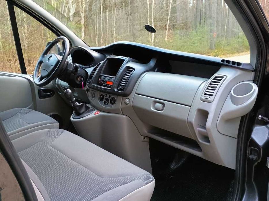 Vivaro 2,0 CDTI 115KM Klima Elektryka Long Zarejestrowany