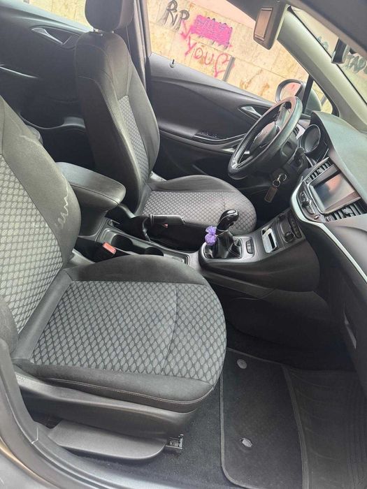 Opel astra 1.6 2017