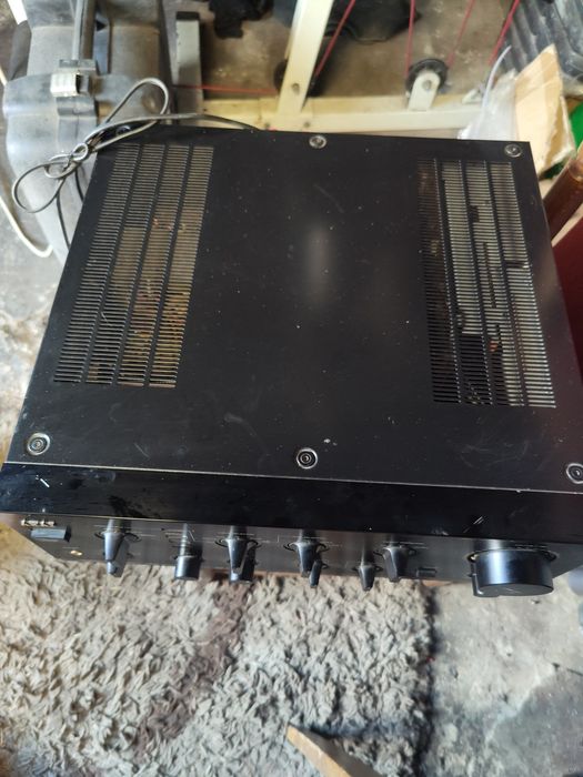 Wzmacniacz Akai am-75
