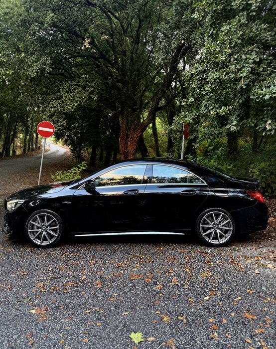 Mercedes-Benz CLA45 AMG 381cv 4MATIC