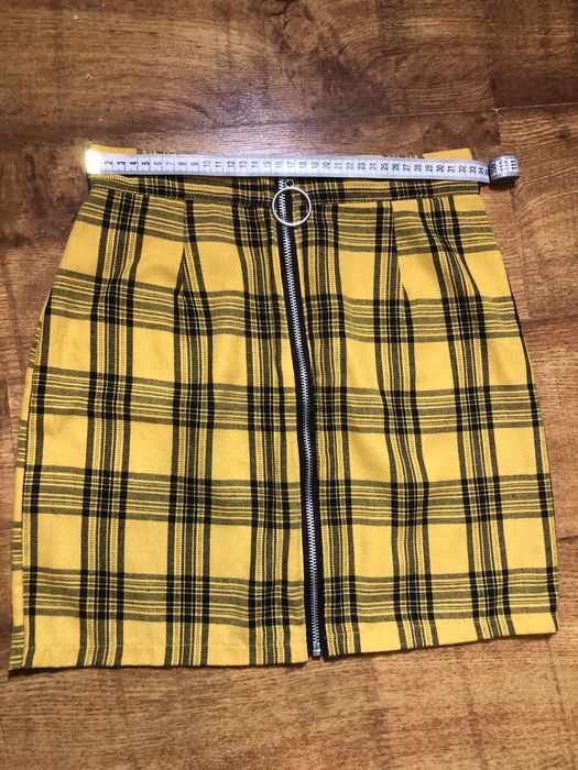 Юбка с замком спереди