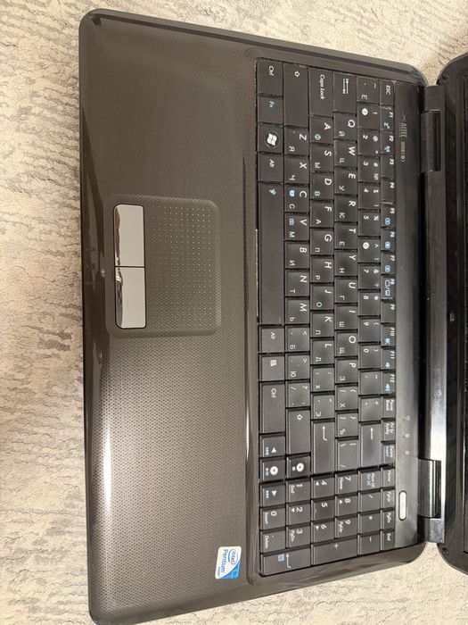 Ноутбук ASUS K50IN + сумка Prestigio