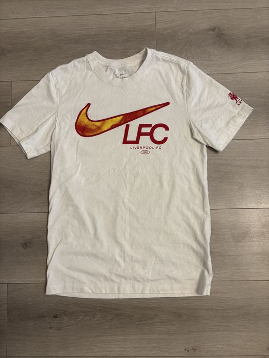 Футболка Nike Liverpool FC оригінал "M"