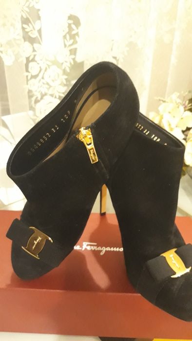 Ботинки  Salvatore FERRAGAMO