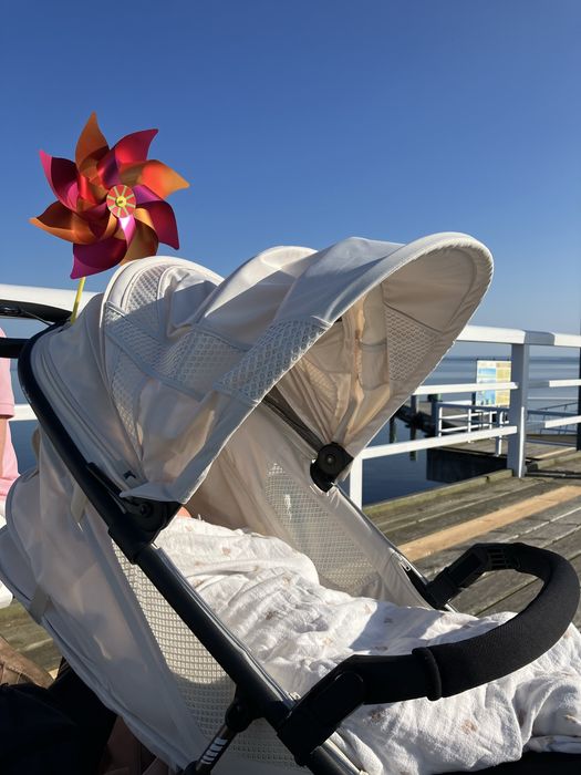 Cybex Avi Spin wózek terenowy i do biegania w kolorze Seashell Beige