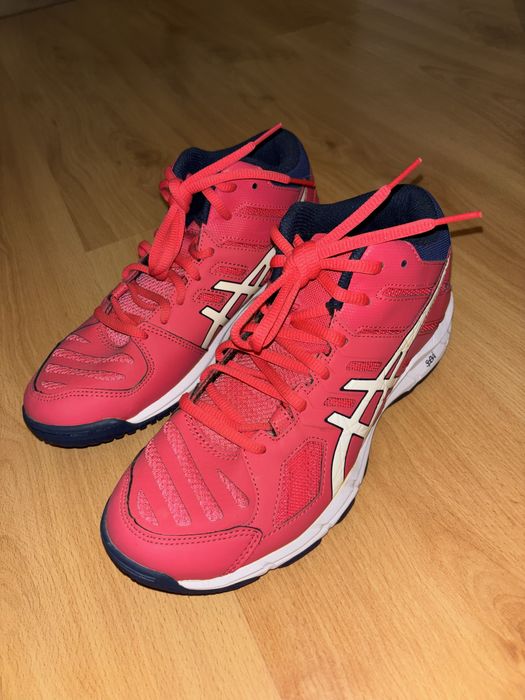 Ténis Modelo ASICS Gel-beyond 5 MT B650N