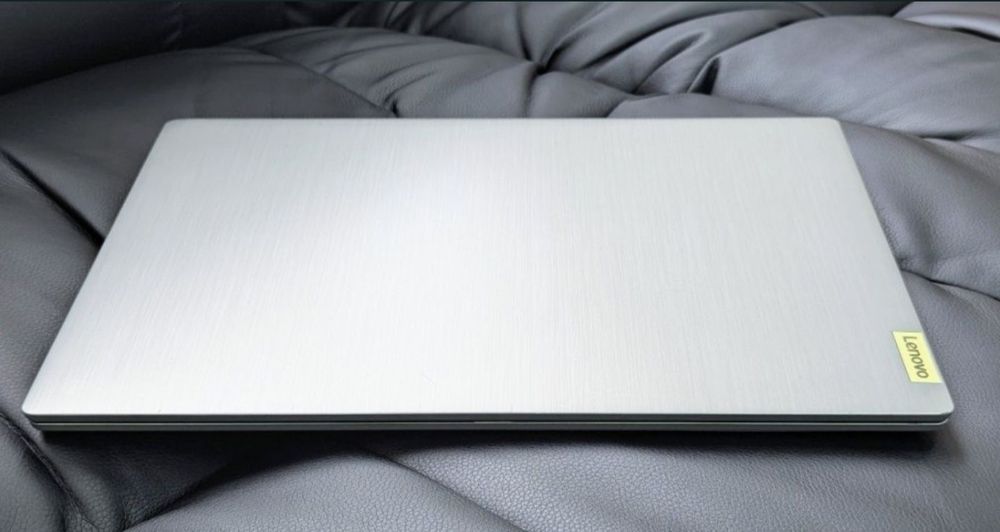 Ноутбук Lenovo IdeaPad 3 14 AMD Ryzen 3 3200u 4-32 DDR4 до 512Gb SSD дисплей FHD 14 дюймів