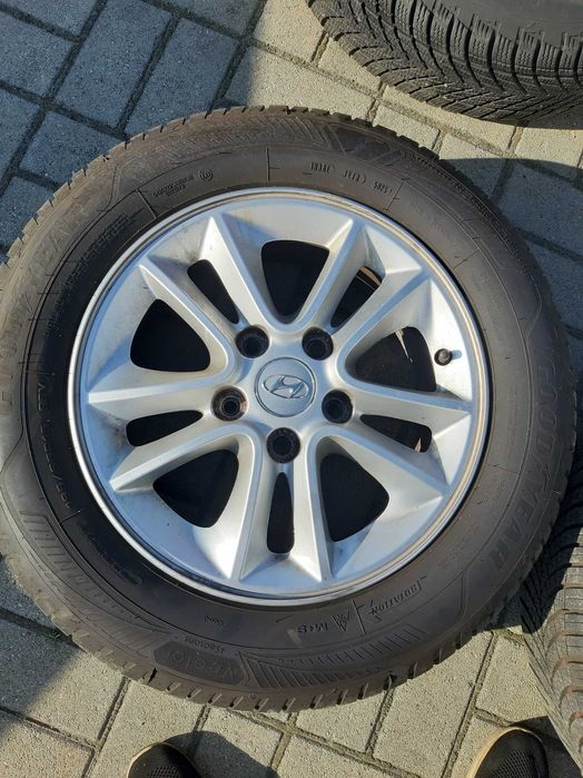 hyundai i30 12-17r koła alufelgi komplet 195/65/R15 good year