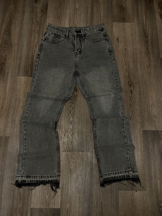 jeans Flared.