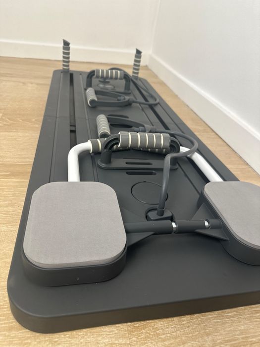Plataforma Pilates reformer dobrável Northdeer 8 em 1 preta