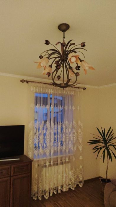 Люстра (світильник)