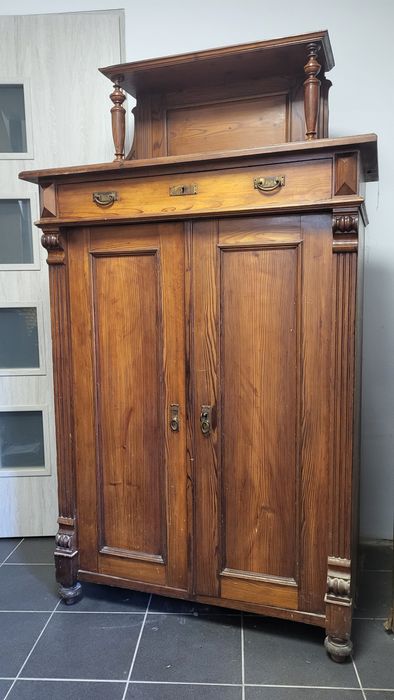 Eklektyczna bieliźniarka