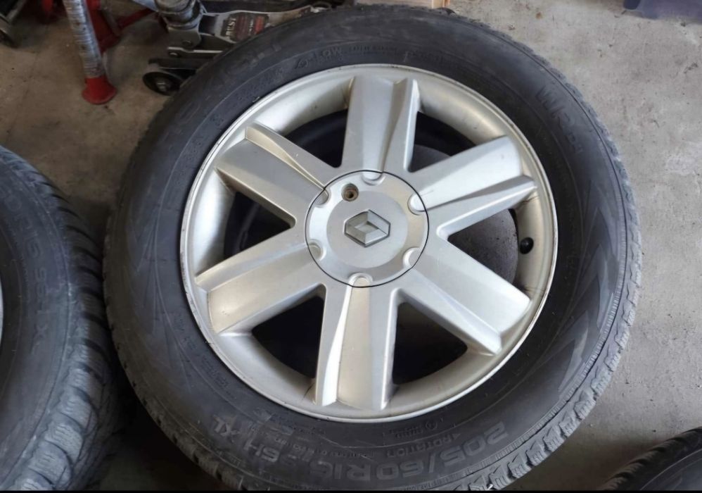205 60 R 16 kola zimowe  renault  4x100