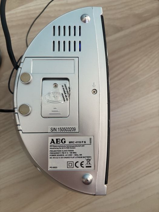 Radiobudzik AEG MRC 4119