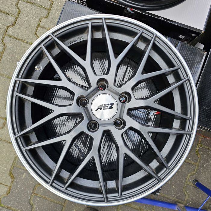 Nowa felga aluminiowa 7,5x17 ET48 5x112 AEZ CREST W-wa