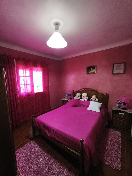 Família de acolhimento em casa própria 24 horas por dia