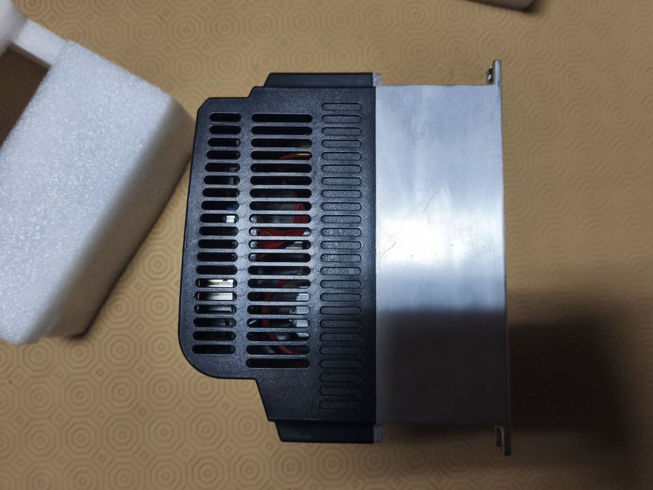 Inversor De Frequência 5cv 4.0kw Monofásico 16a