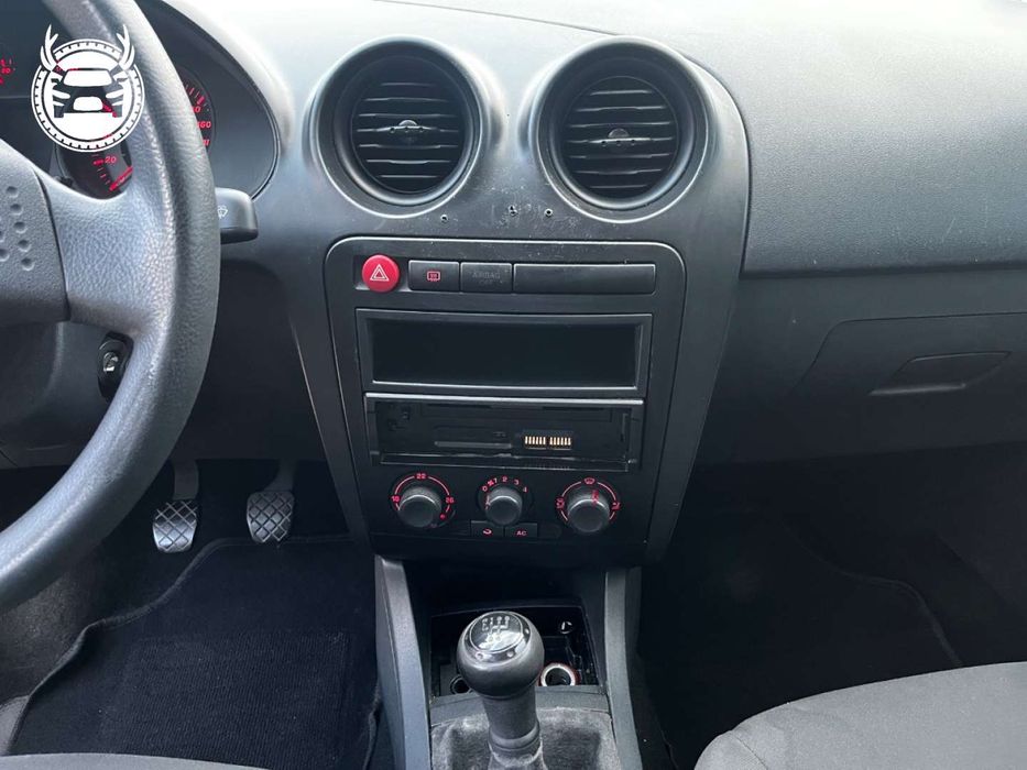 Seat Ibiza 1.9 Sdi 64 Km Klimatyzacja