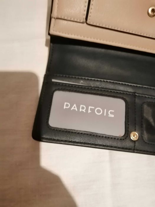 Carteira Charmosa e Elegante de Senhora da PARFOIS