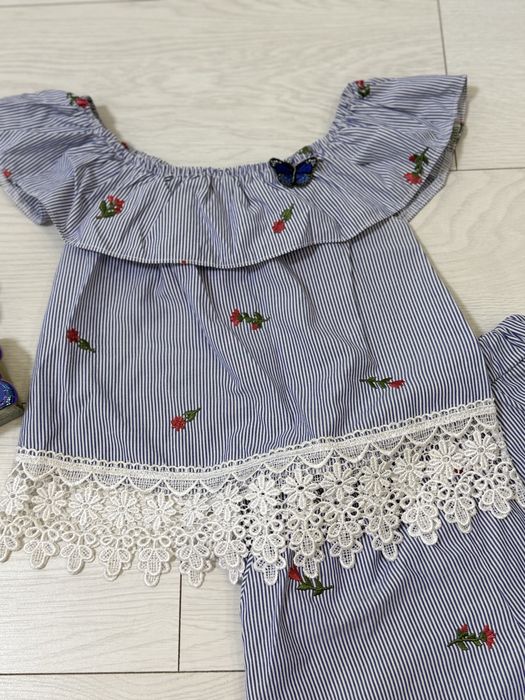 Косюм для девочки 128 см