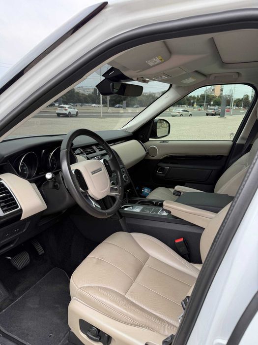 Land Rover Discovery V