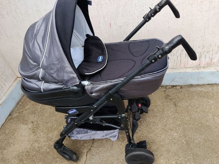 Детская коляска 3в1 фирма  Chicco