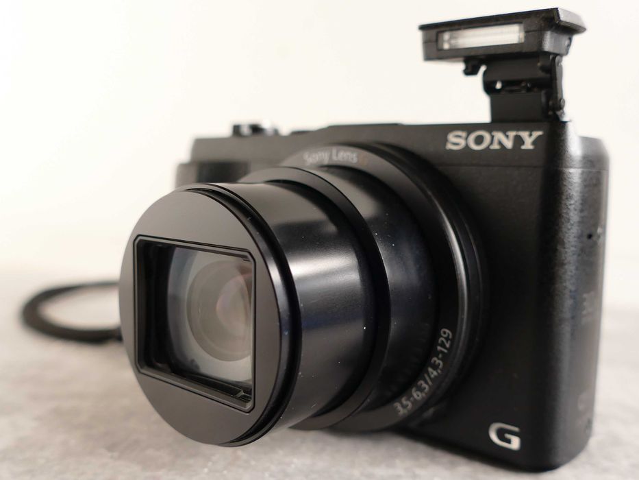 Sony DSC-HX60 + Ładowarka+ druga bateria+ etui
