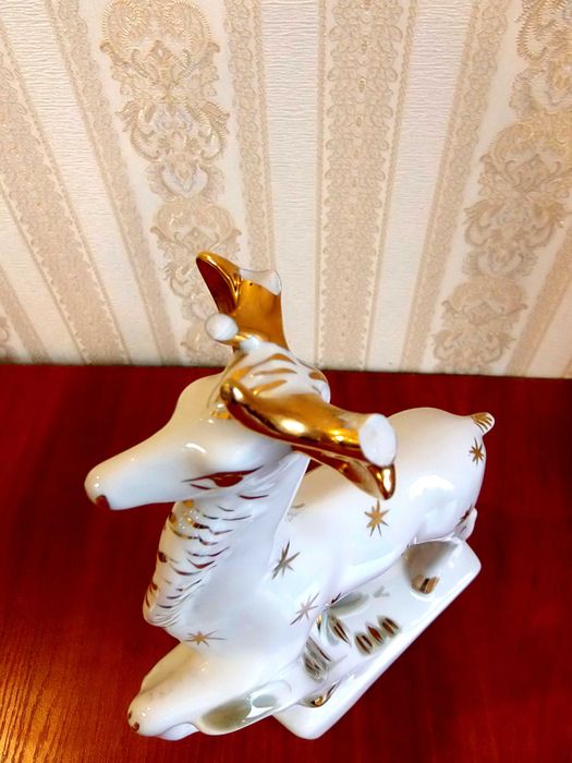 Статуетка Олень часів СРСР, Полонне