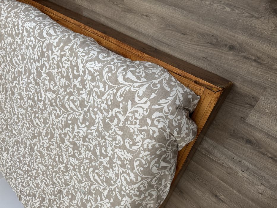 Cama maciça 1,6x2,0m
