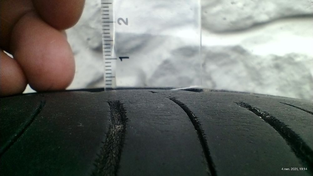 Michelin latitude 215/65/16 комплект на сезон БЕЗ ДИСКІВ