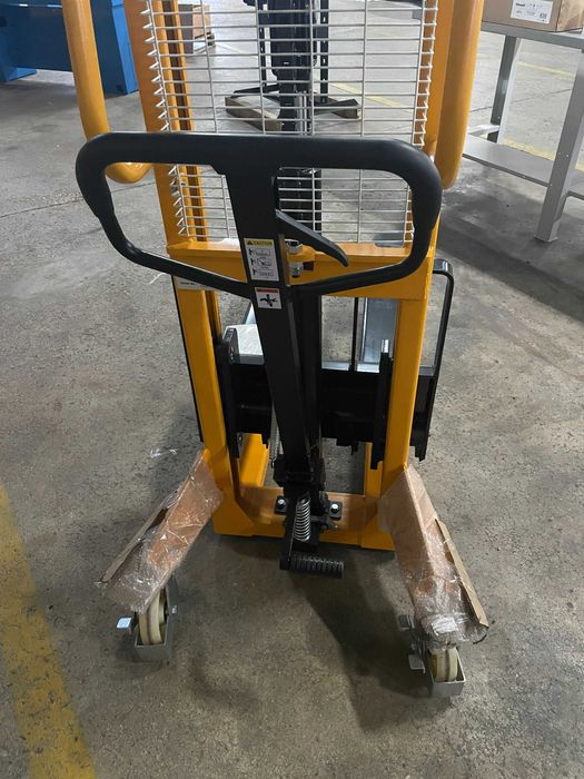 EMPILHADOR MANUAL PMS 1000