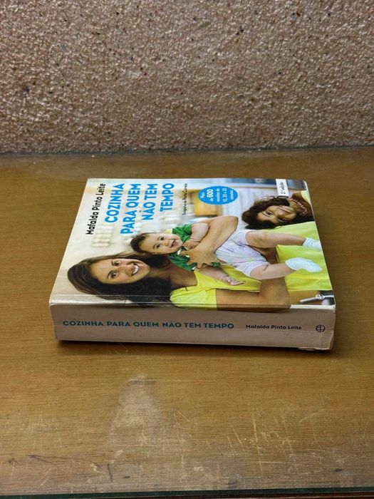 Livro "Cozinha Para Quem Não Tem Tempo"