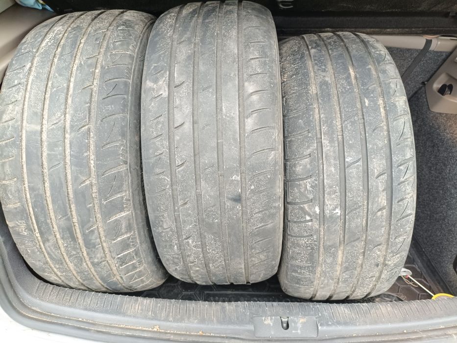 Продам шини R 17 225/45