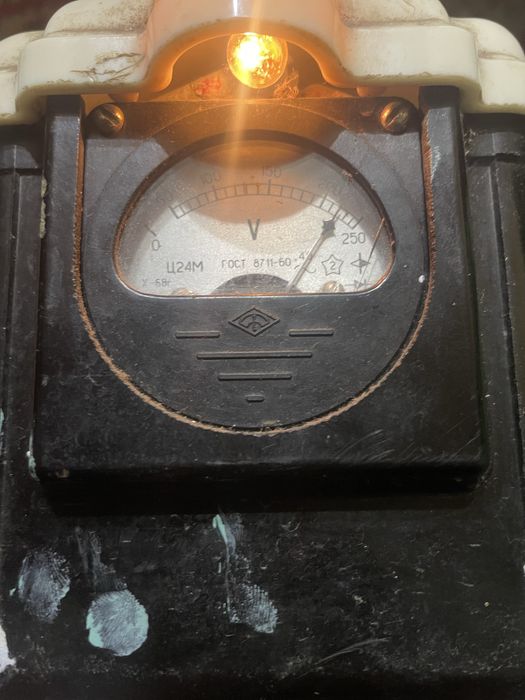 Продам автотрансформатор АТЭ-250 МЗТП 220В 250ВА.