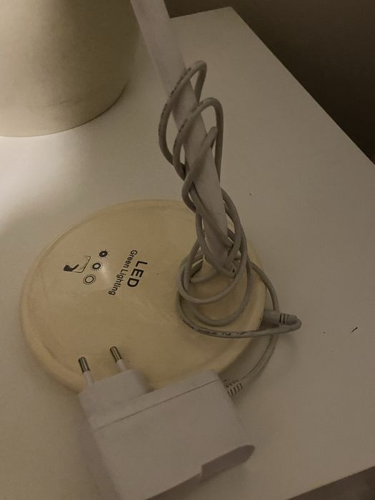 Lampka LED na biurko