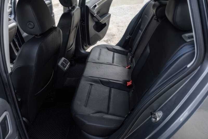 2015 Volkswagen Golf SportWagen TDI S