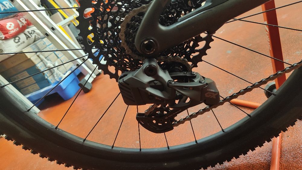 Specialized epic64740475066883122